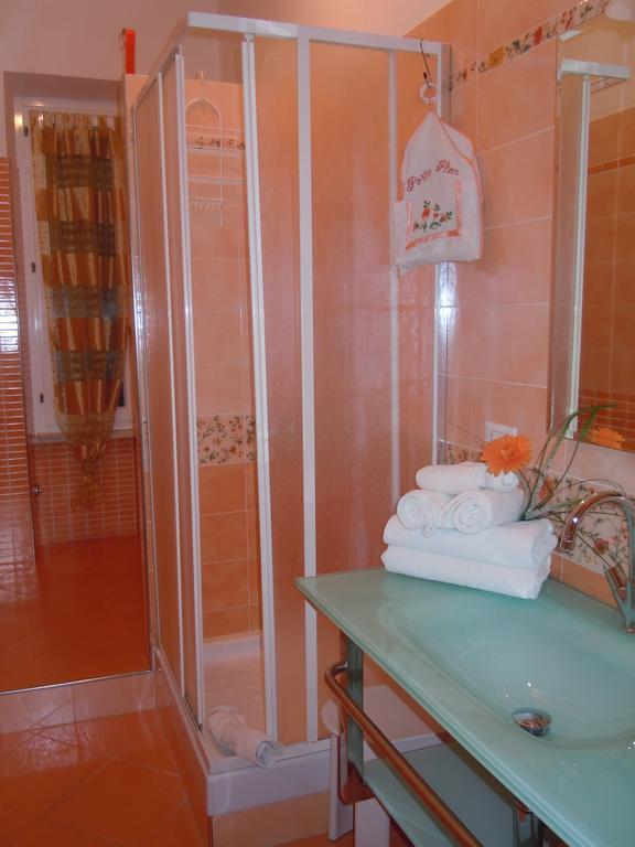 Nataly'S House Bed&Breakfast La Massimina-Casal Lumbroso Стая снимка
